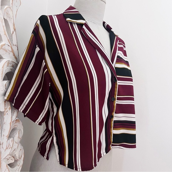 70’s Vibes - Boxy/Crop Shirt - Picture 4 of 5